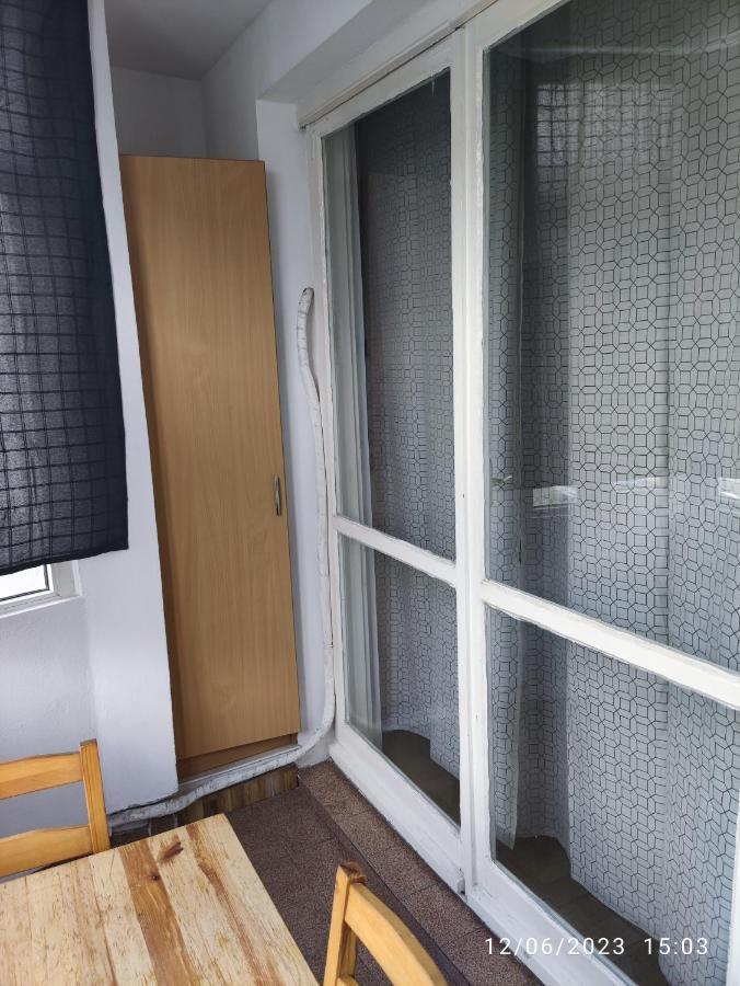 Fabian Central Apartment Bucharest Exterior photo