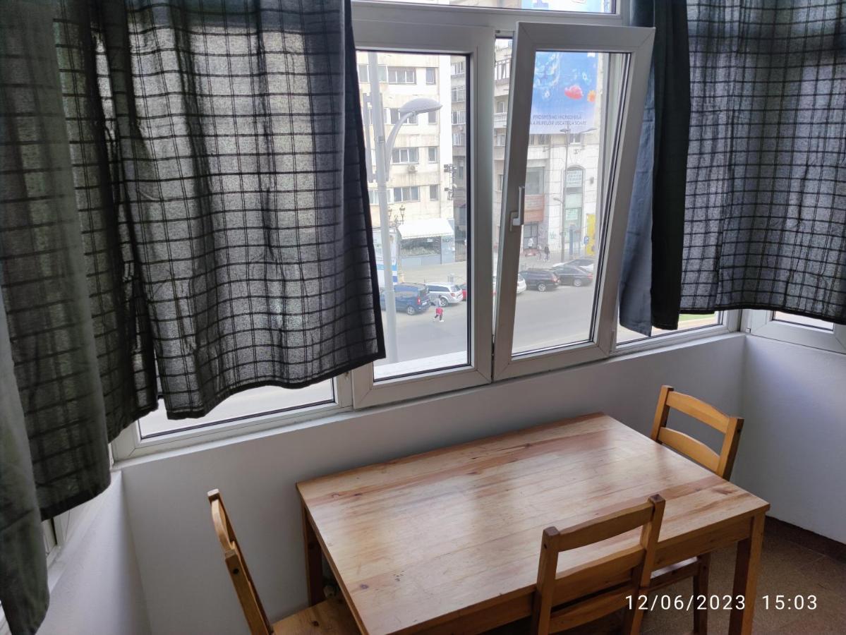 Fabian Central Apartment Bucharest Exterior photo